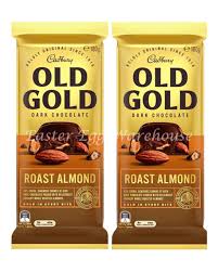 Cadbury old Gold Dark Chocolate Roast Almond 180g